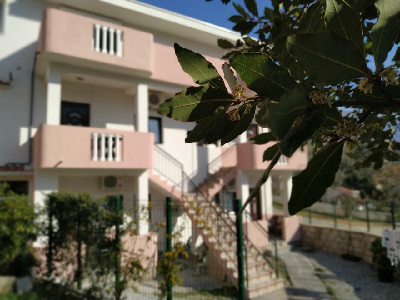 Apartments Dakovic M Котор Экстерьер фото